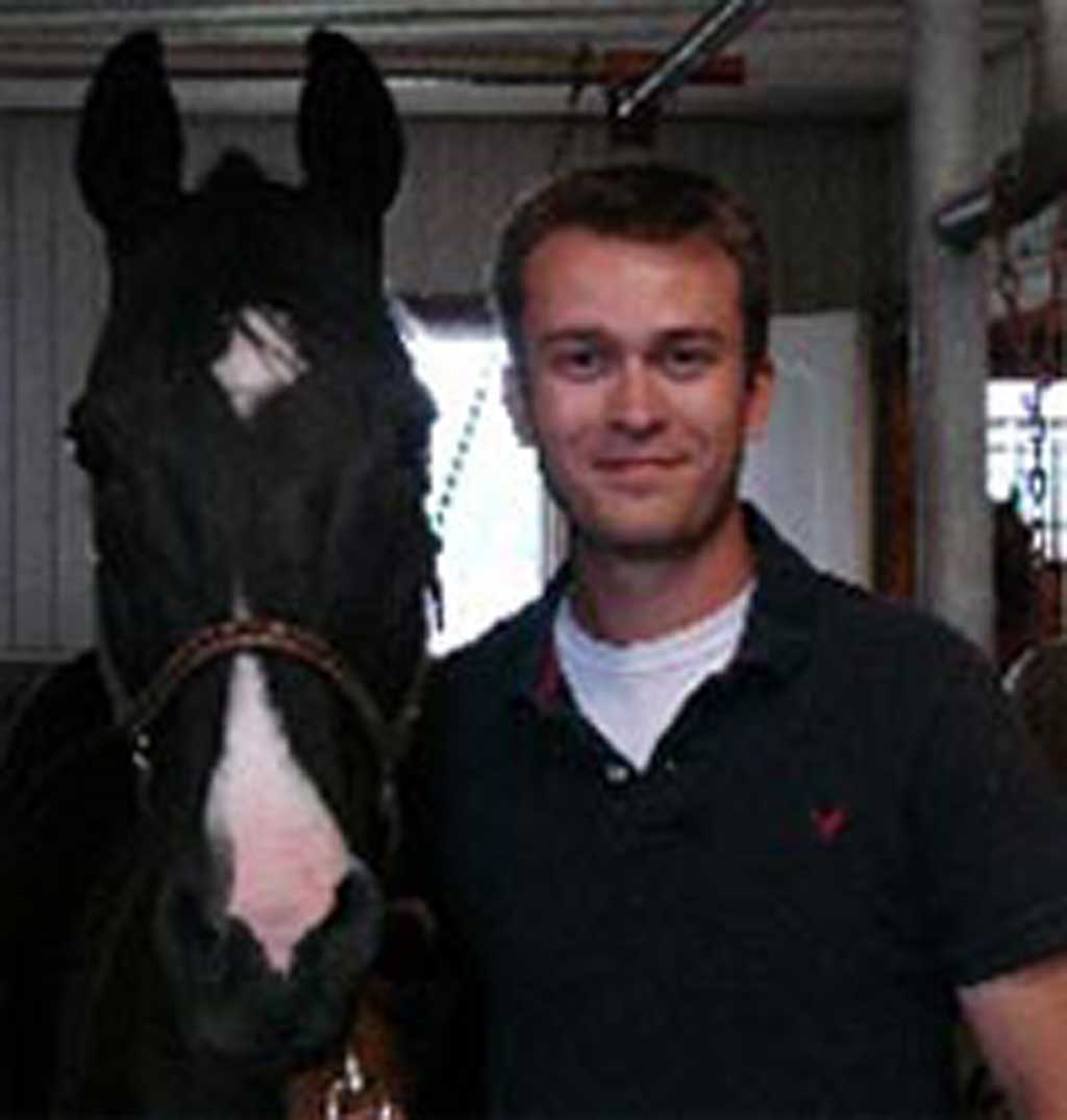 Dr. Kyle Goldie of McKee-Pownall Equine Services